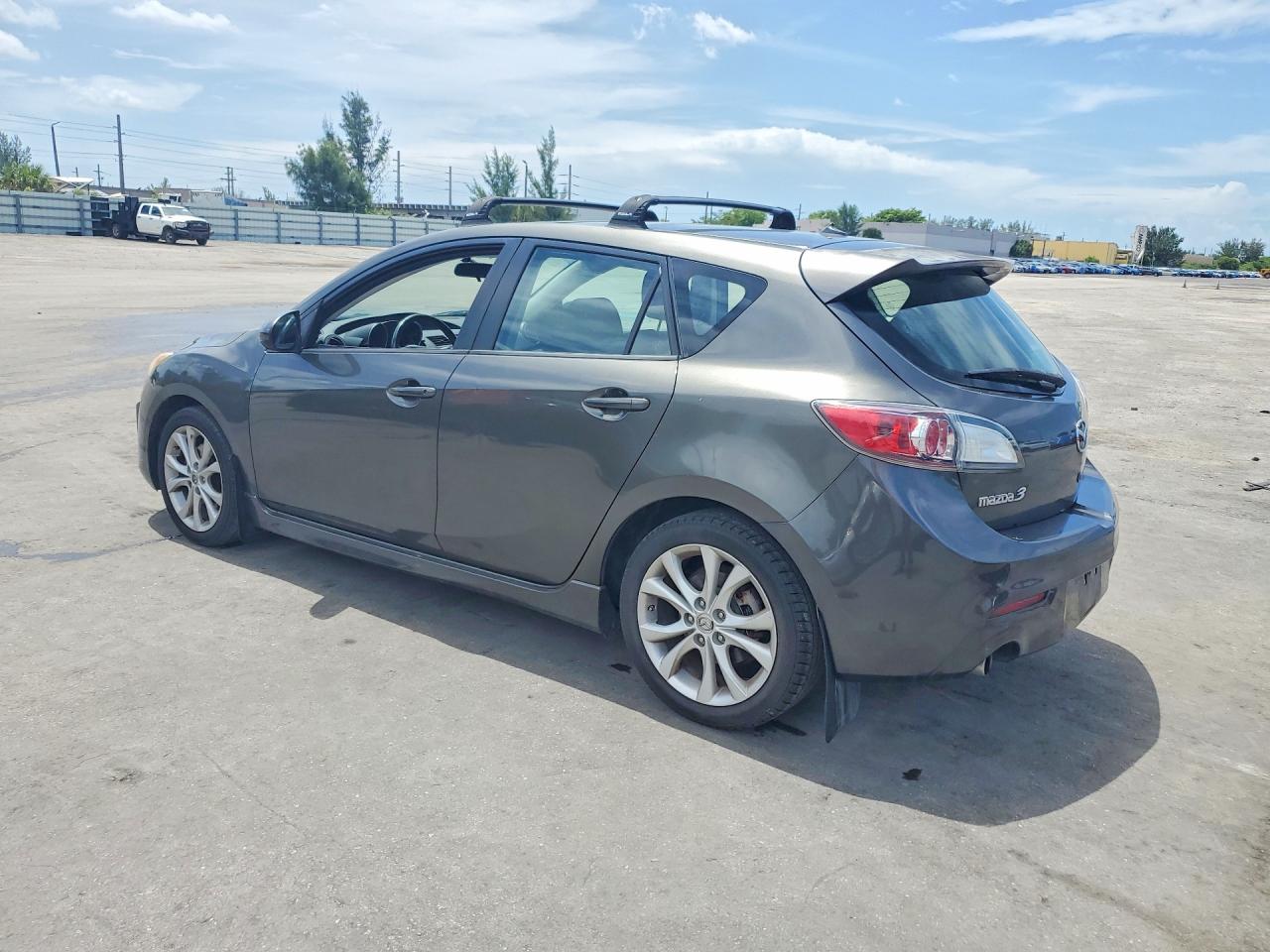 Mazda Mazda3 S