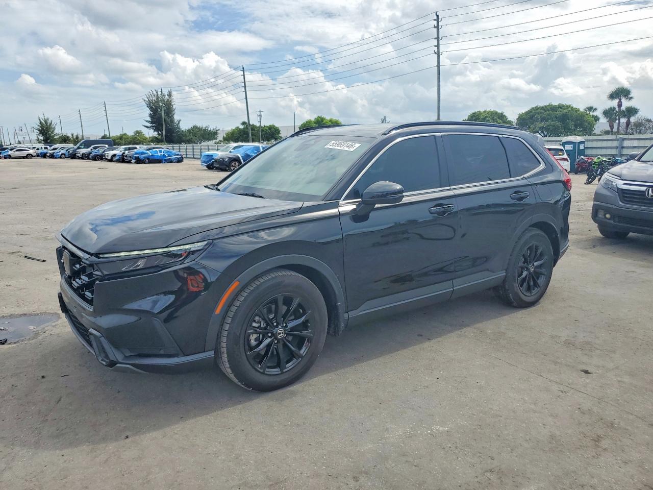 Salvage Honda Crv Image