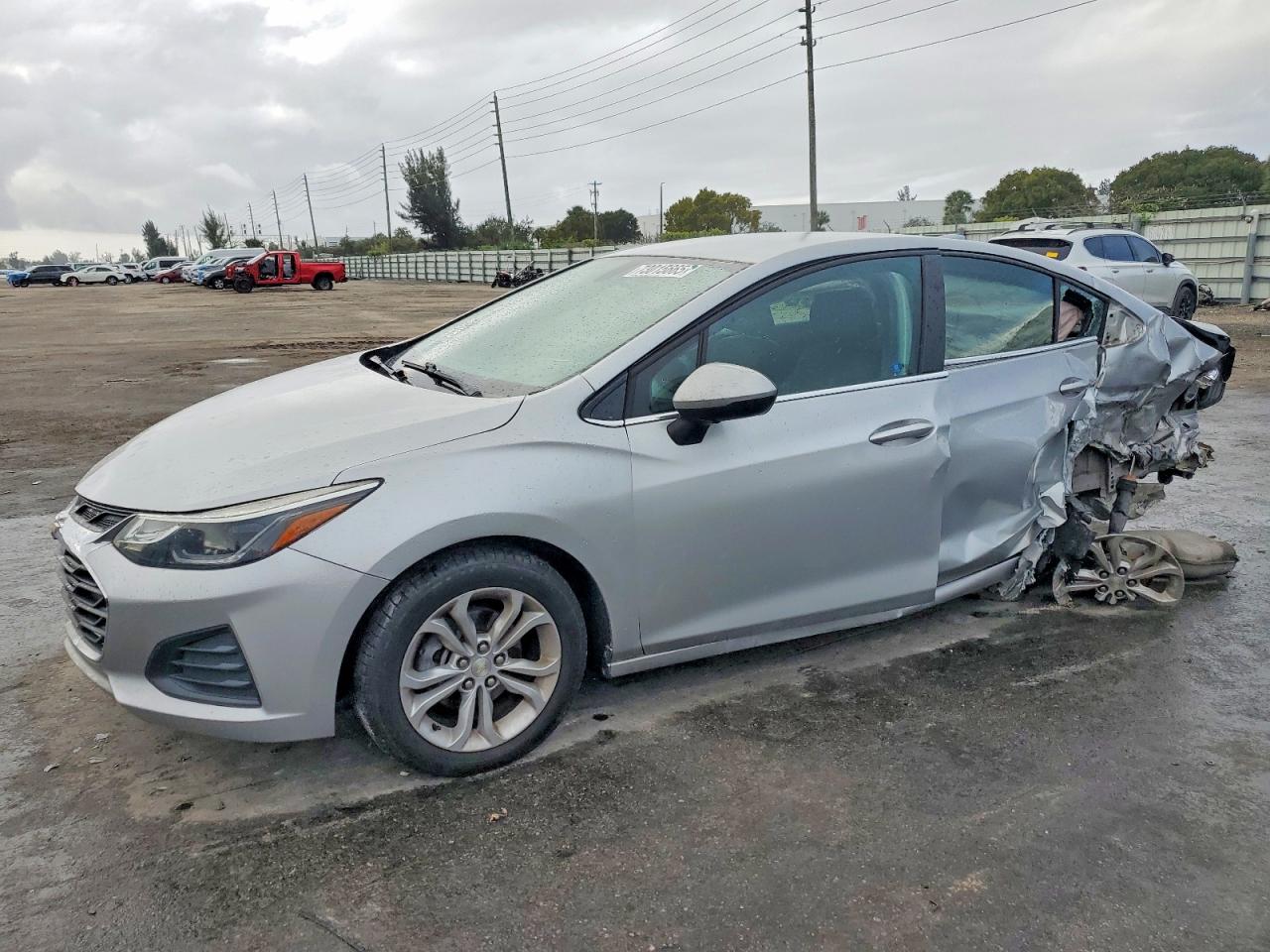 Salvage Chevrolet Cruze Image