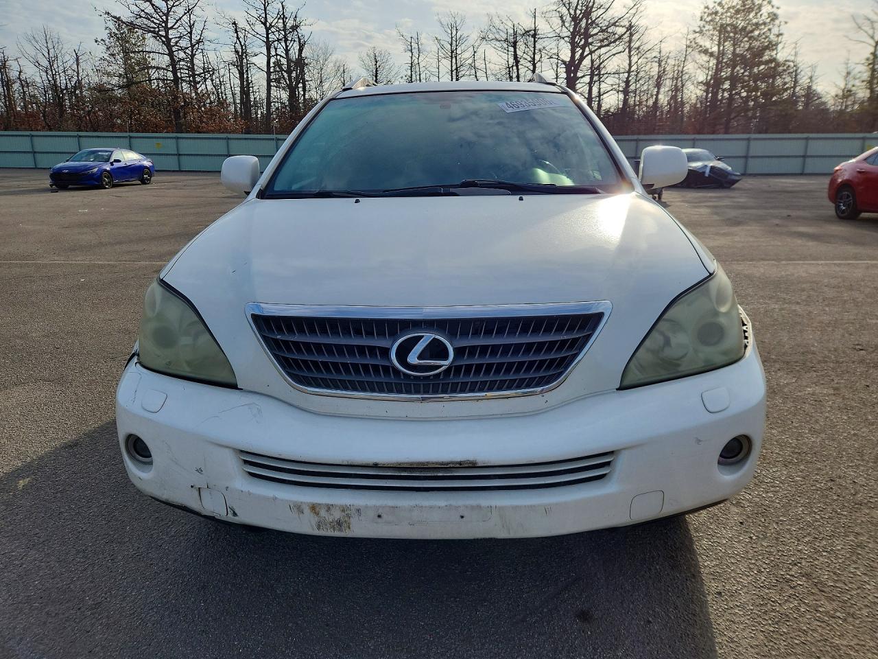 Lexus RX Base