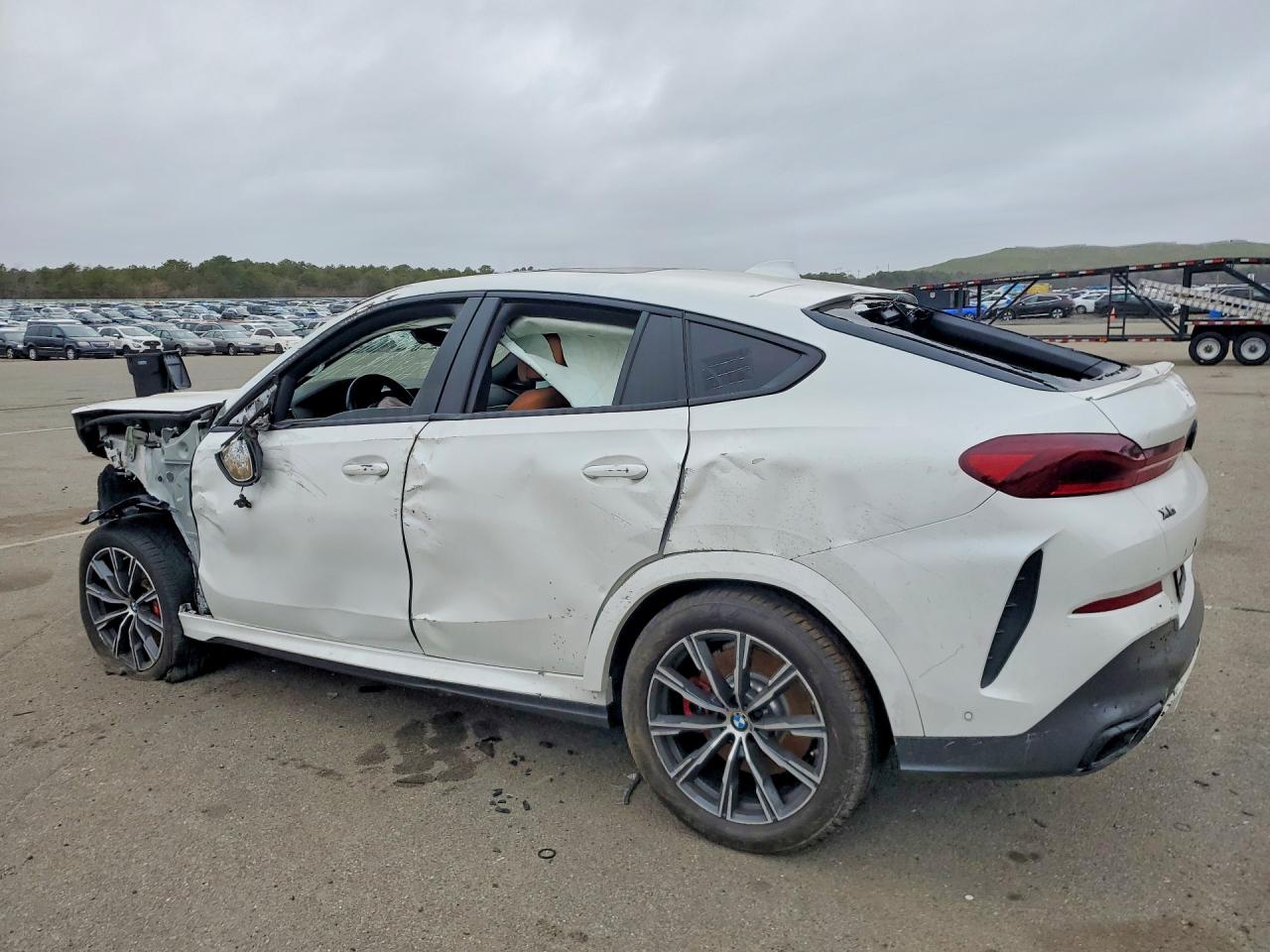 BMW X Series M50i