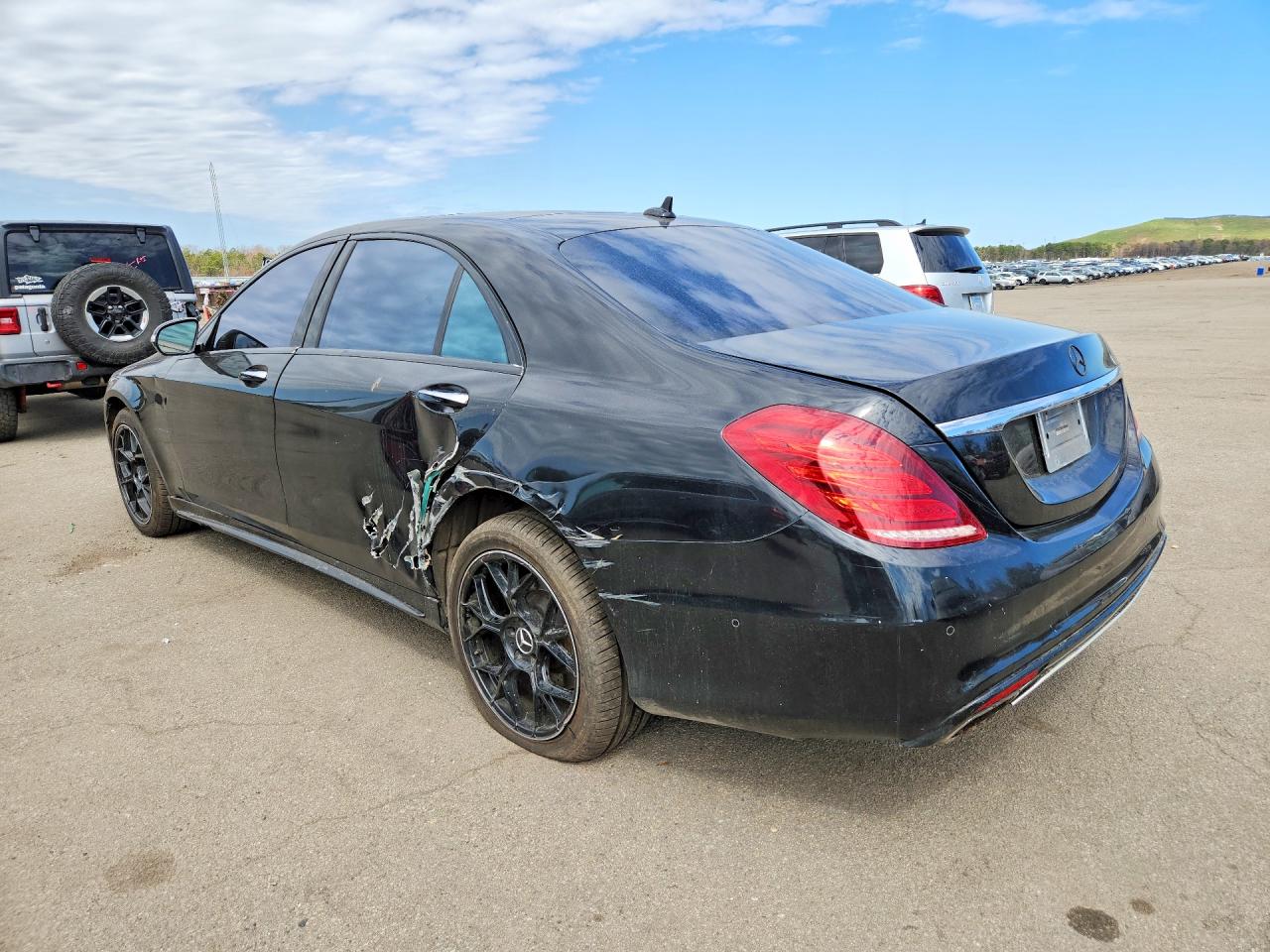 Mercedes-Benz S-Class 550 4matic