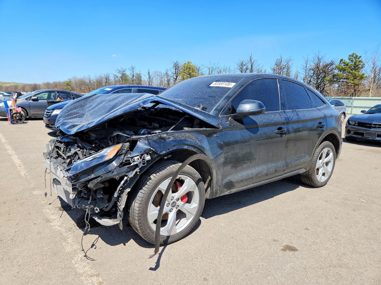 Salvage Audi Q5 Image
