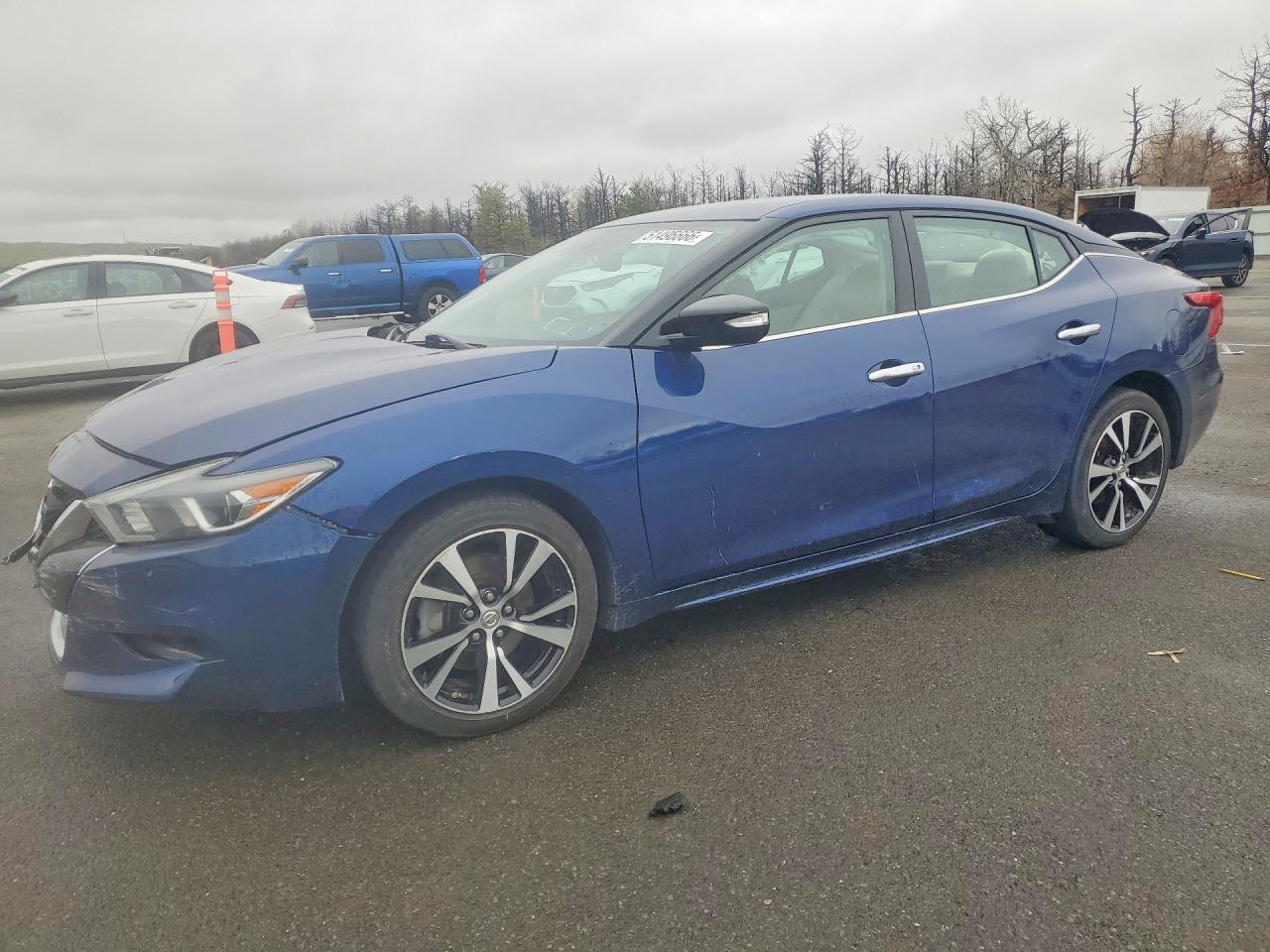 Salvage Nissan Maxima Image