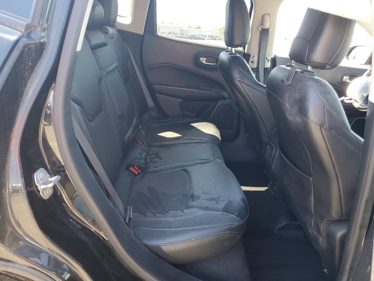 Jeep Compass Latitude