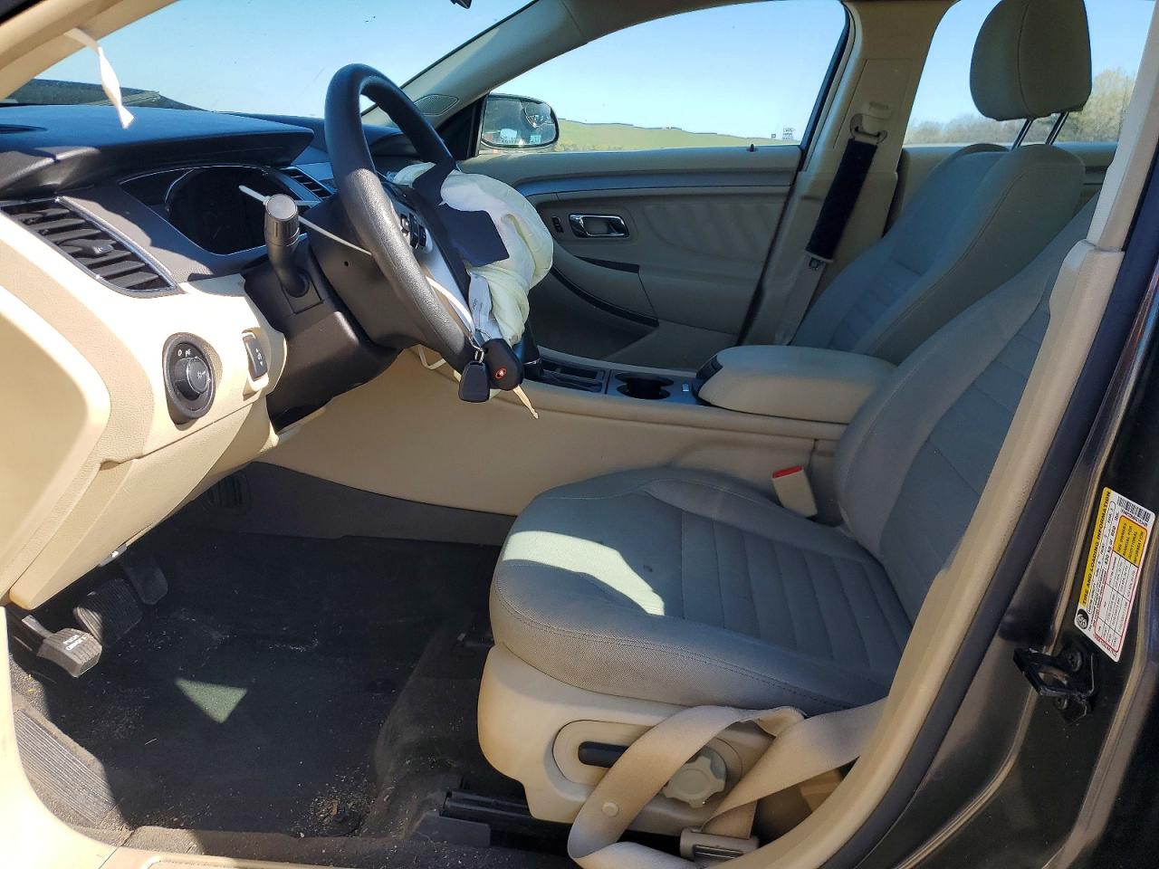 Ford Taurus Se