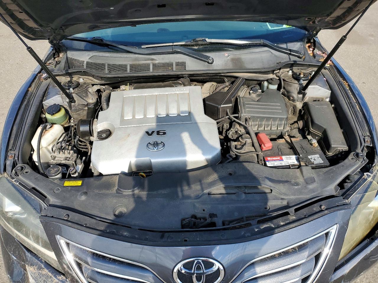 Toyota Camry Xle V6