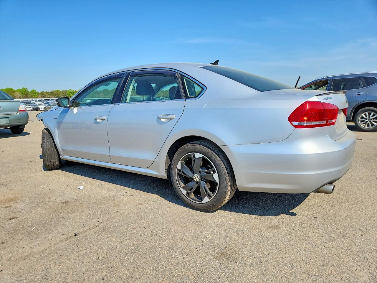 Volkswagen Passat S