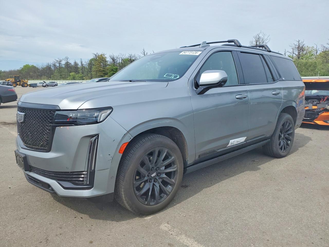 Salvage Cadillac Escalade Image