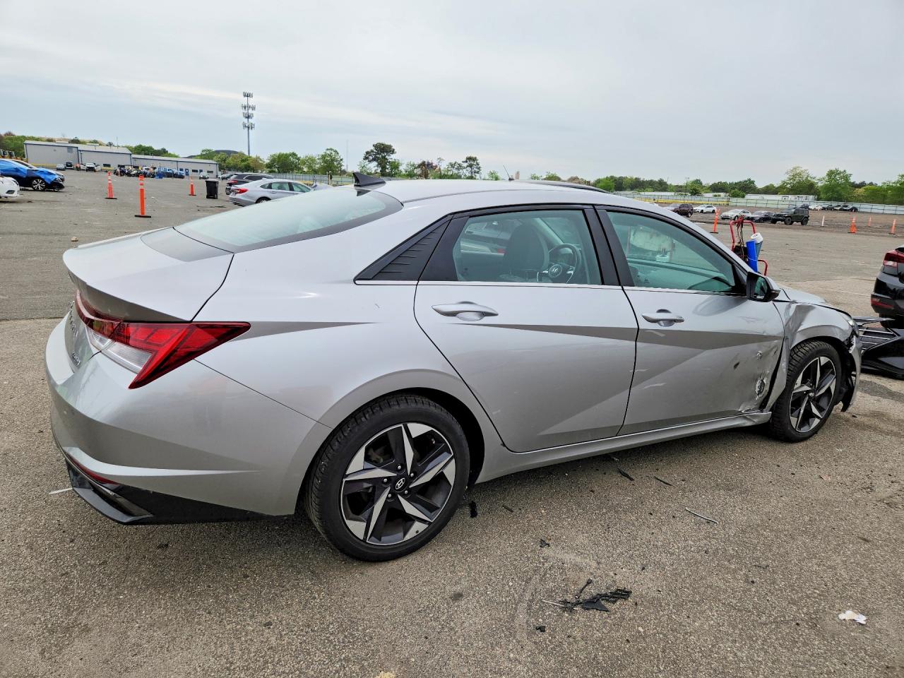 Hyundai ELANTRA Limited