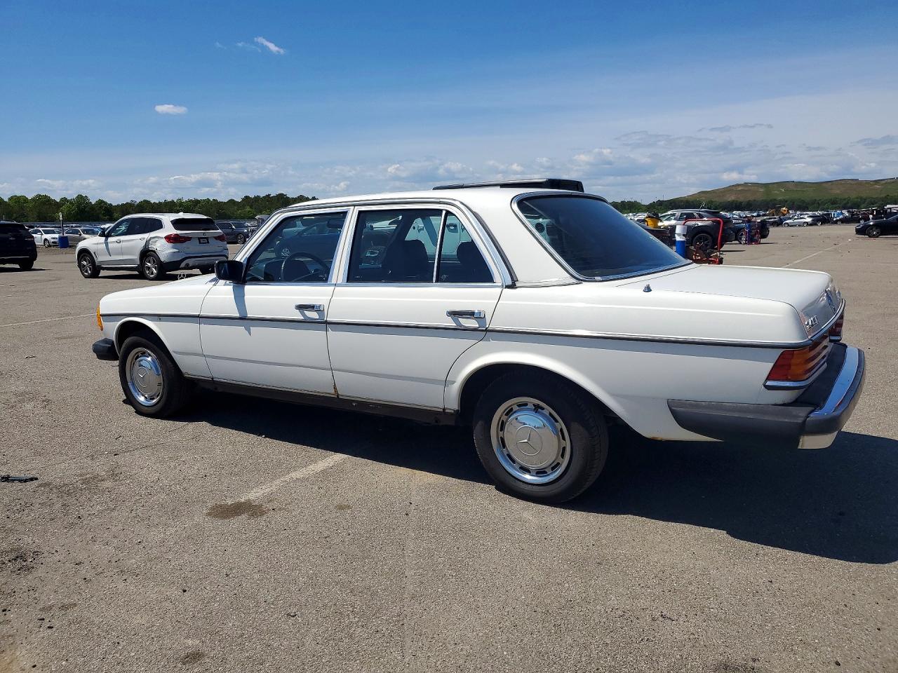 Mercedes-Benz 240-Class D