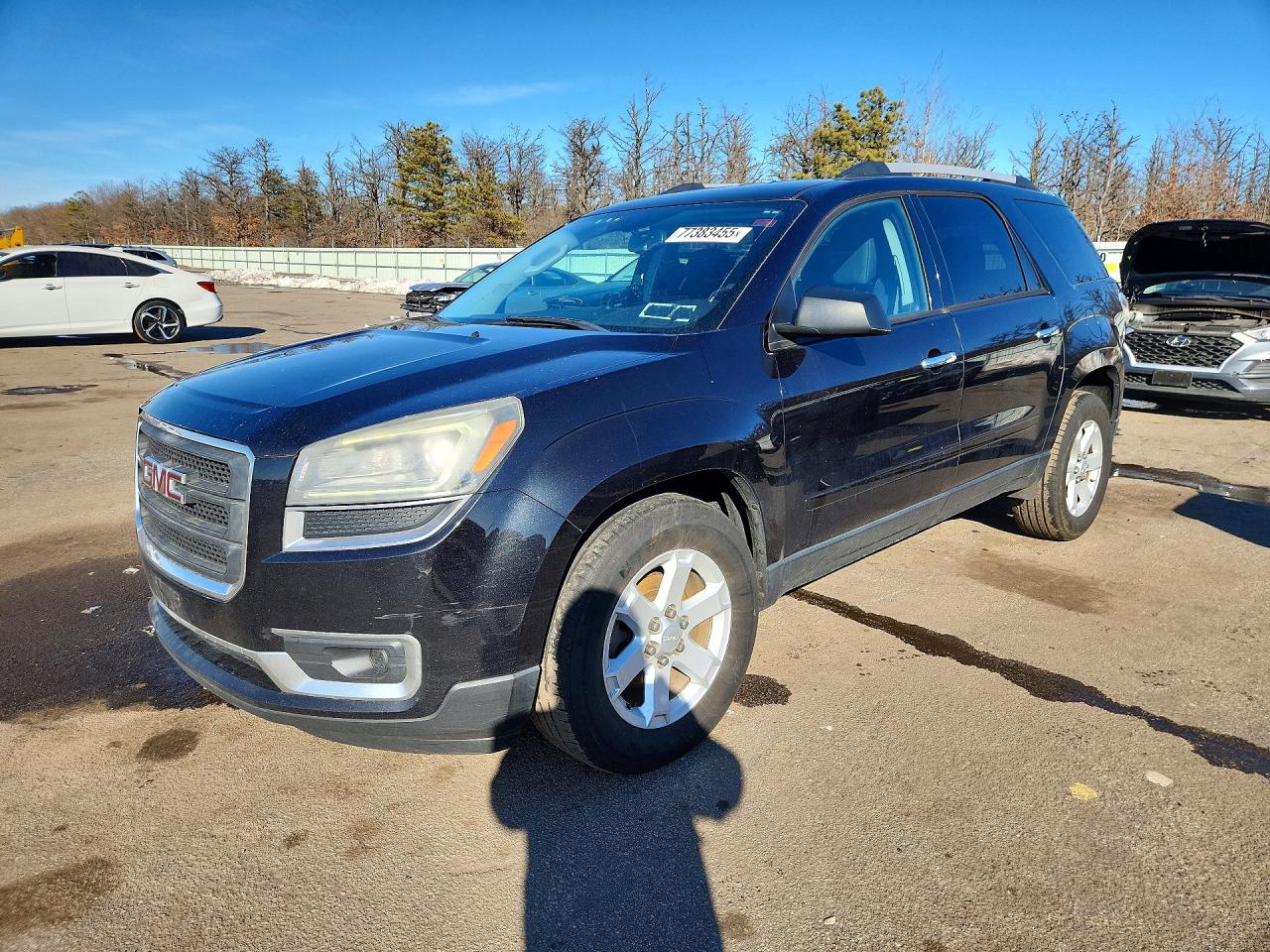 Salvage GMC Acadia Image
