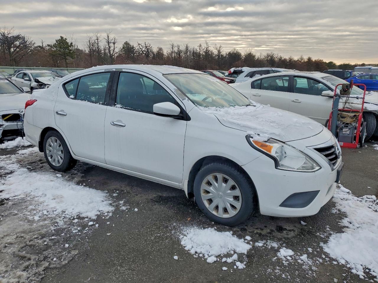 Nissan Versa