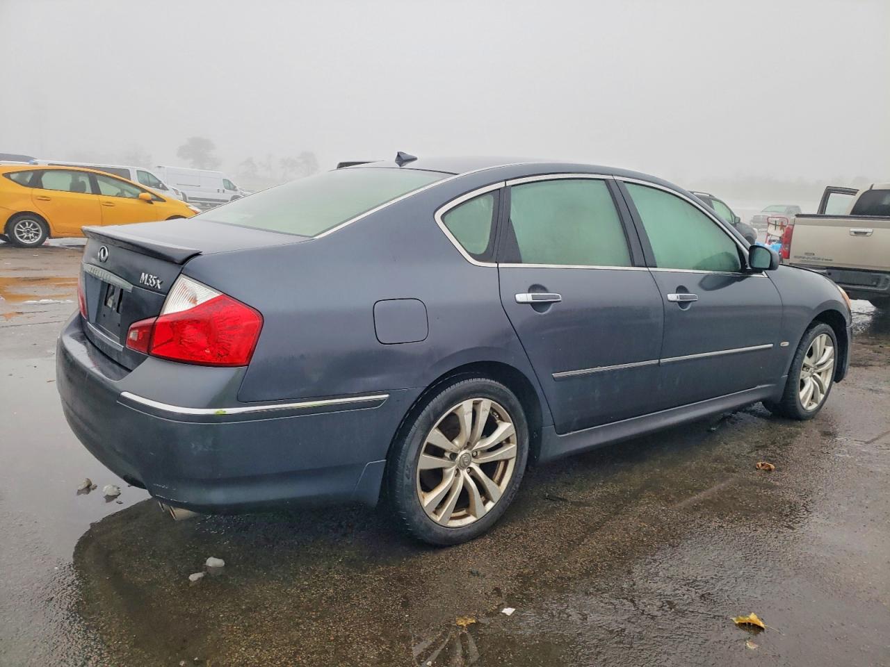 INFINITI M35