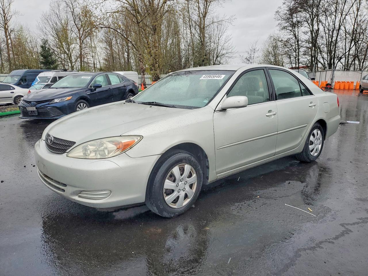 Salvage Toyota Camry Image