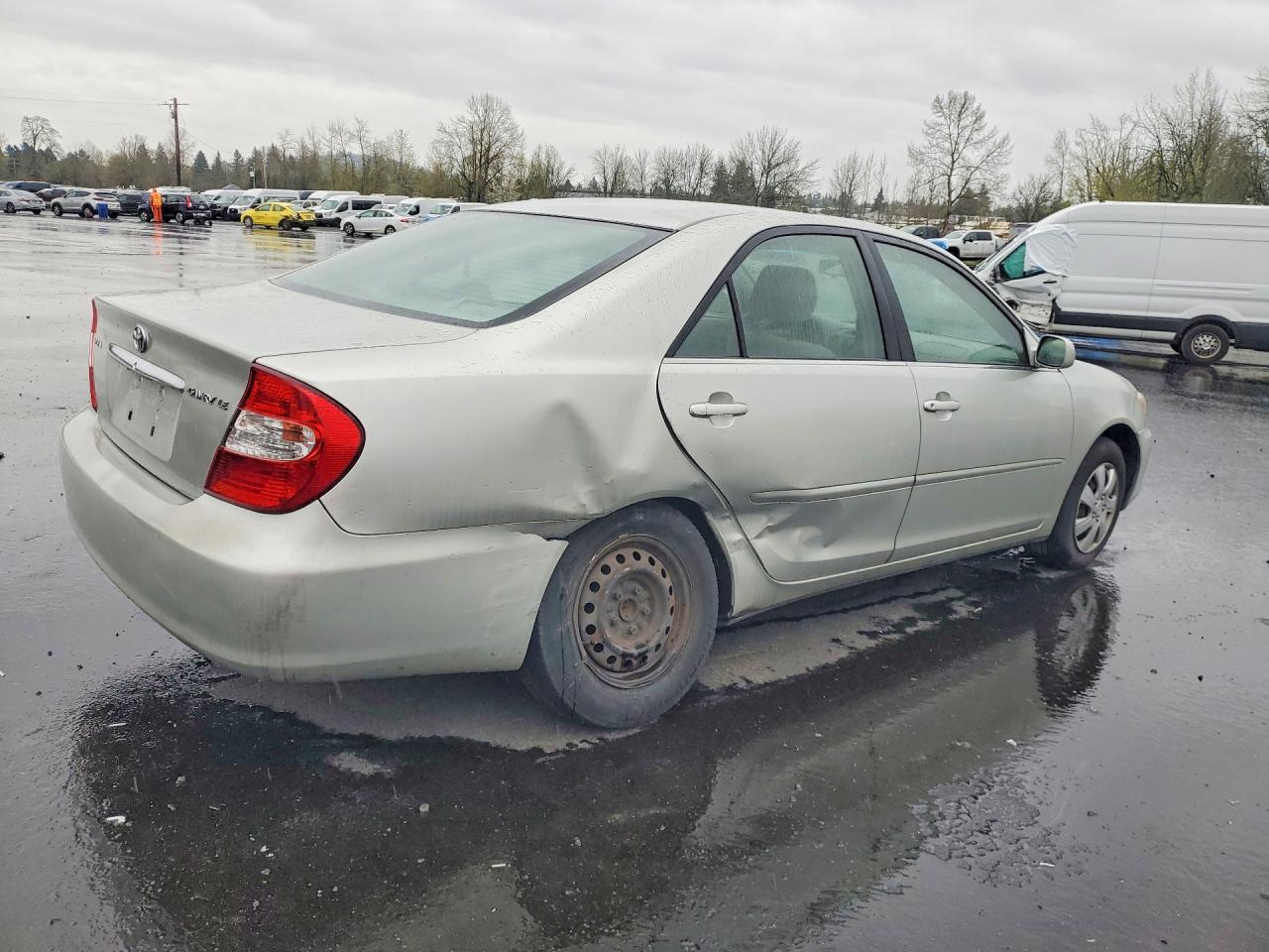 Toyota Camry Le