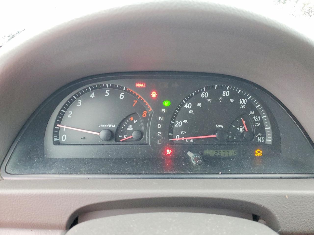 Toyota Camry Le