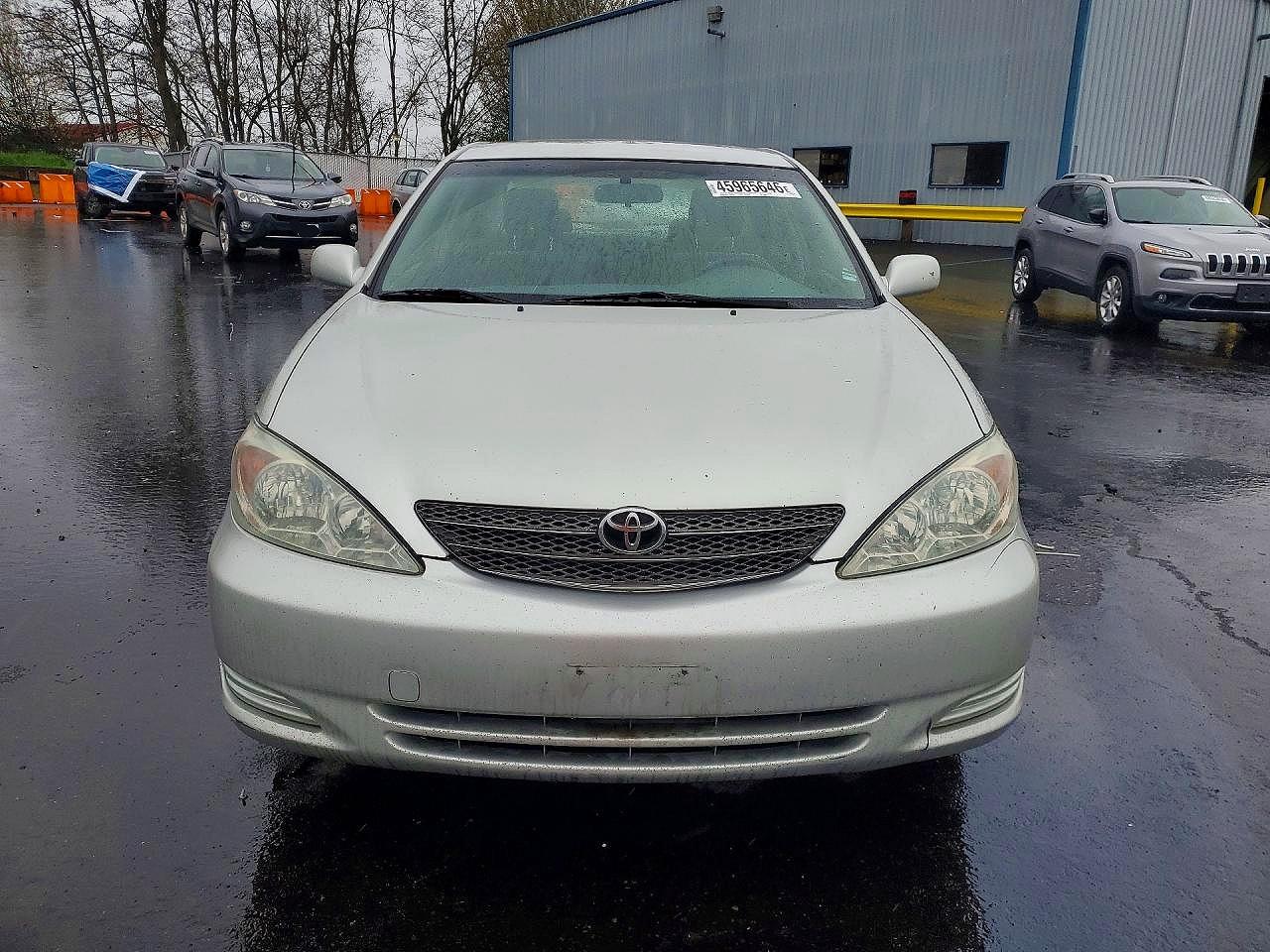Toyota Camry Le