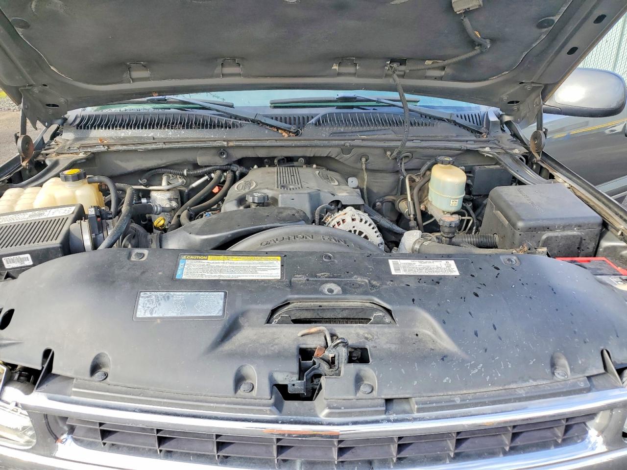 Chevrolet Suburban K2500