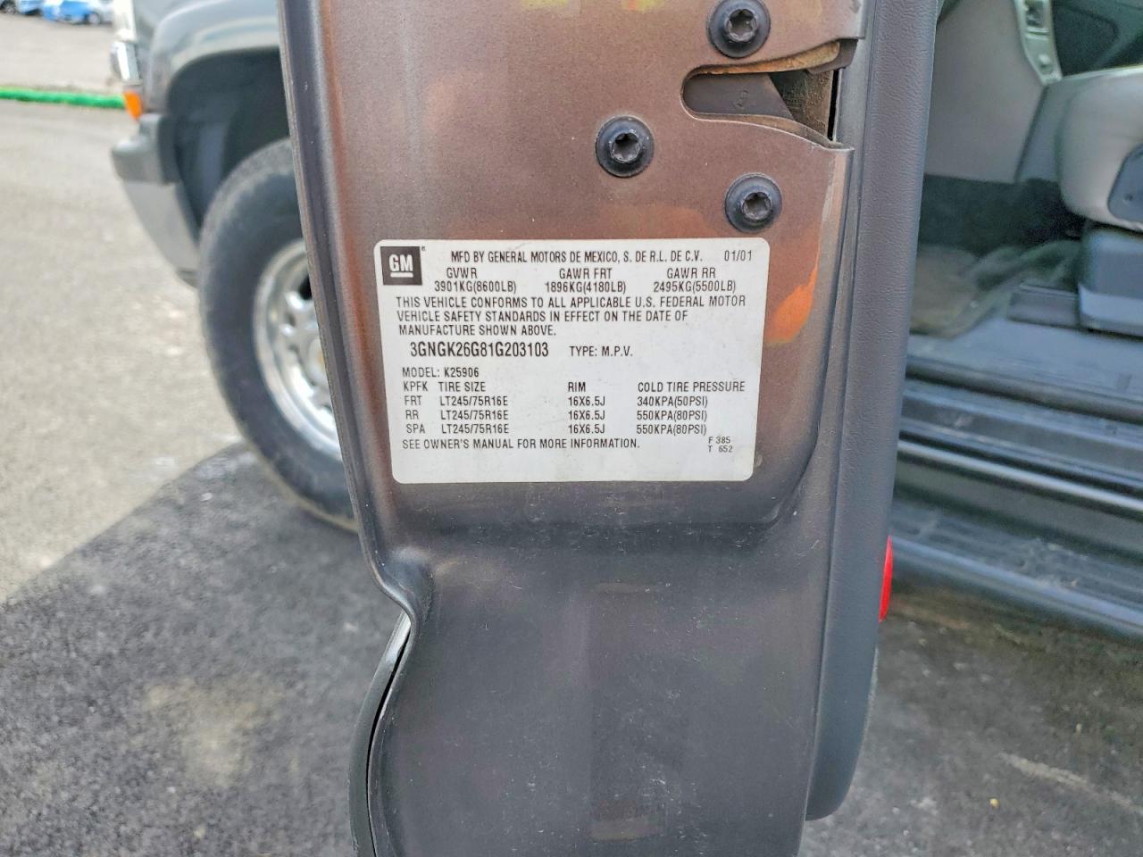 Chevrolet Suburban K2500