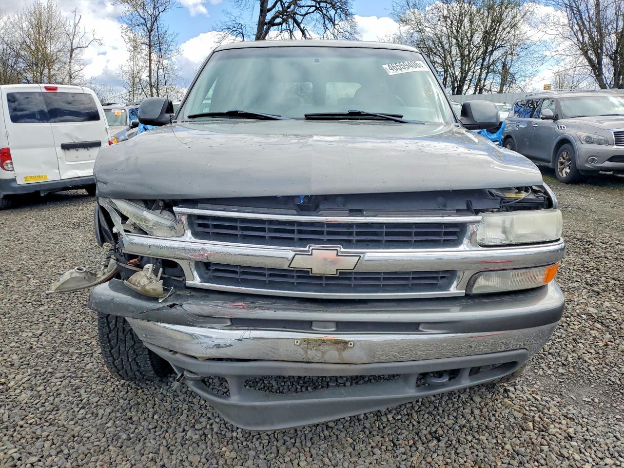 Chevrolet Suburban K2500