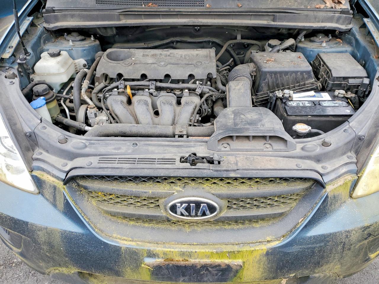 Kia Rondo Base