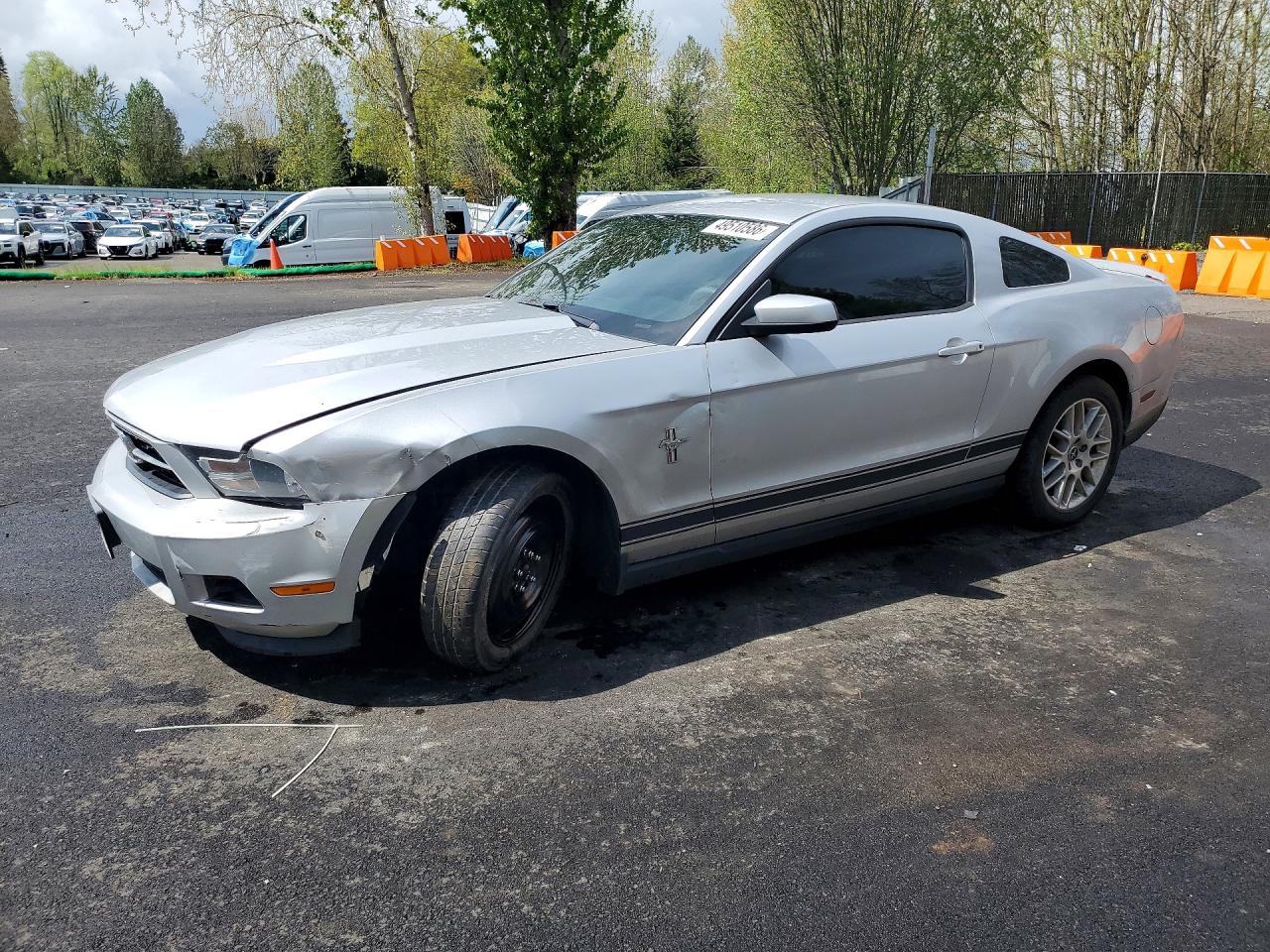 Salvage Ford Mustang Image