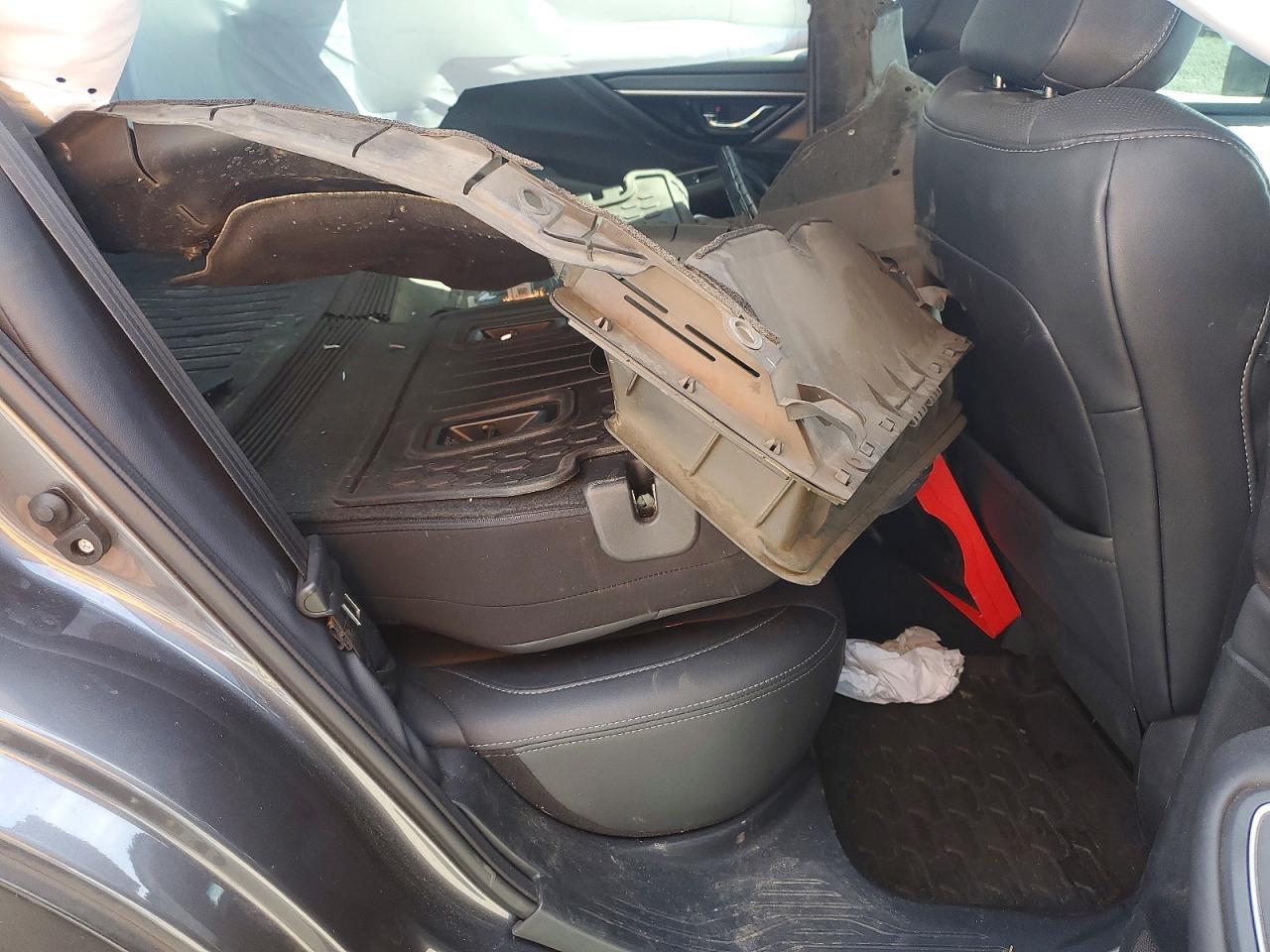 Subaru Outback Limited Xt