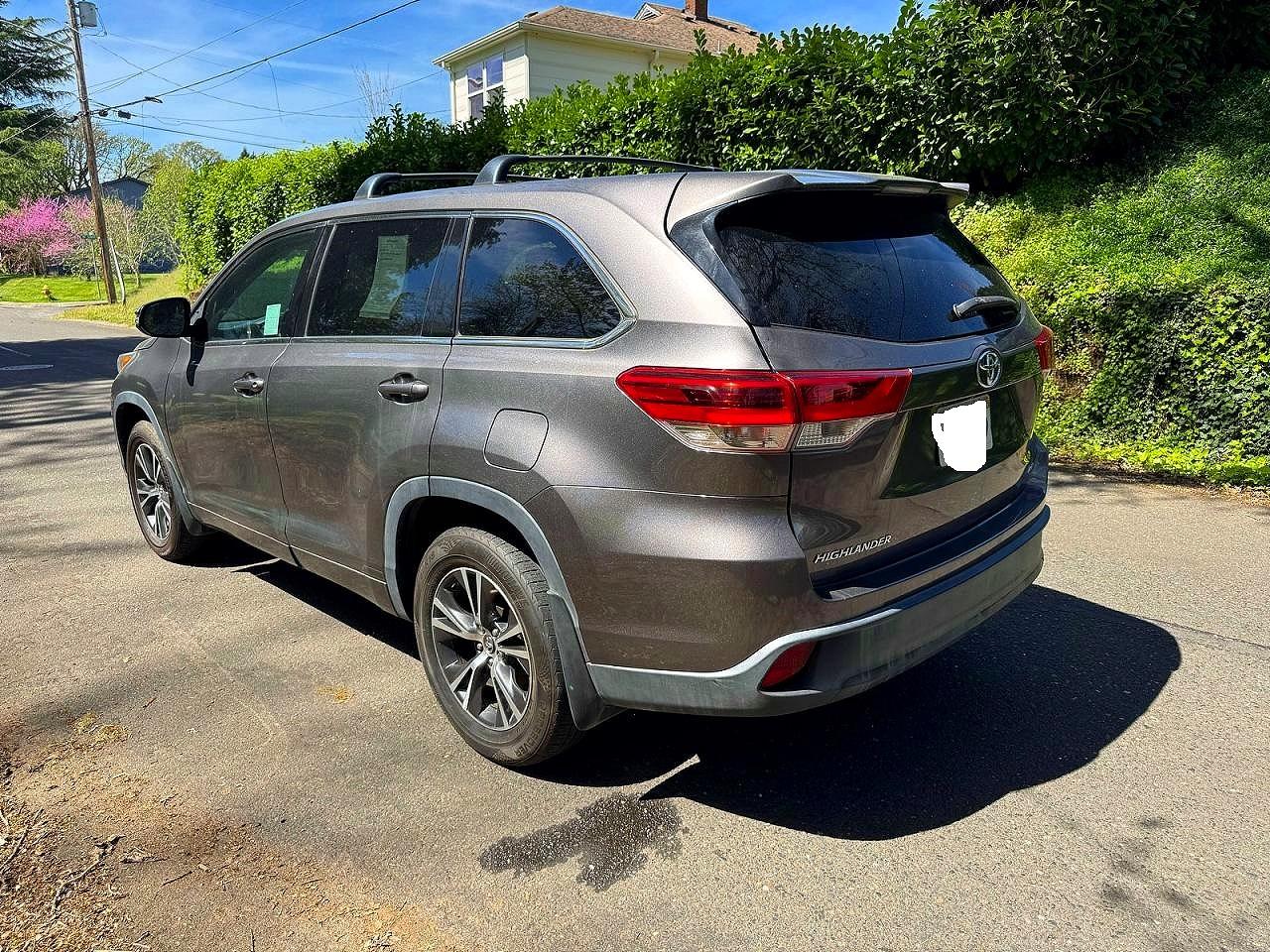 Toyota Highlander Le
