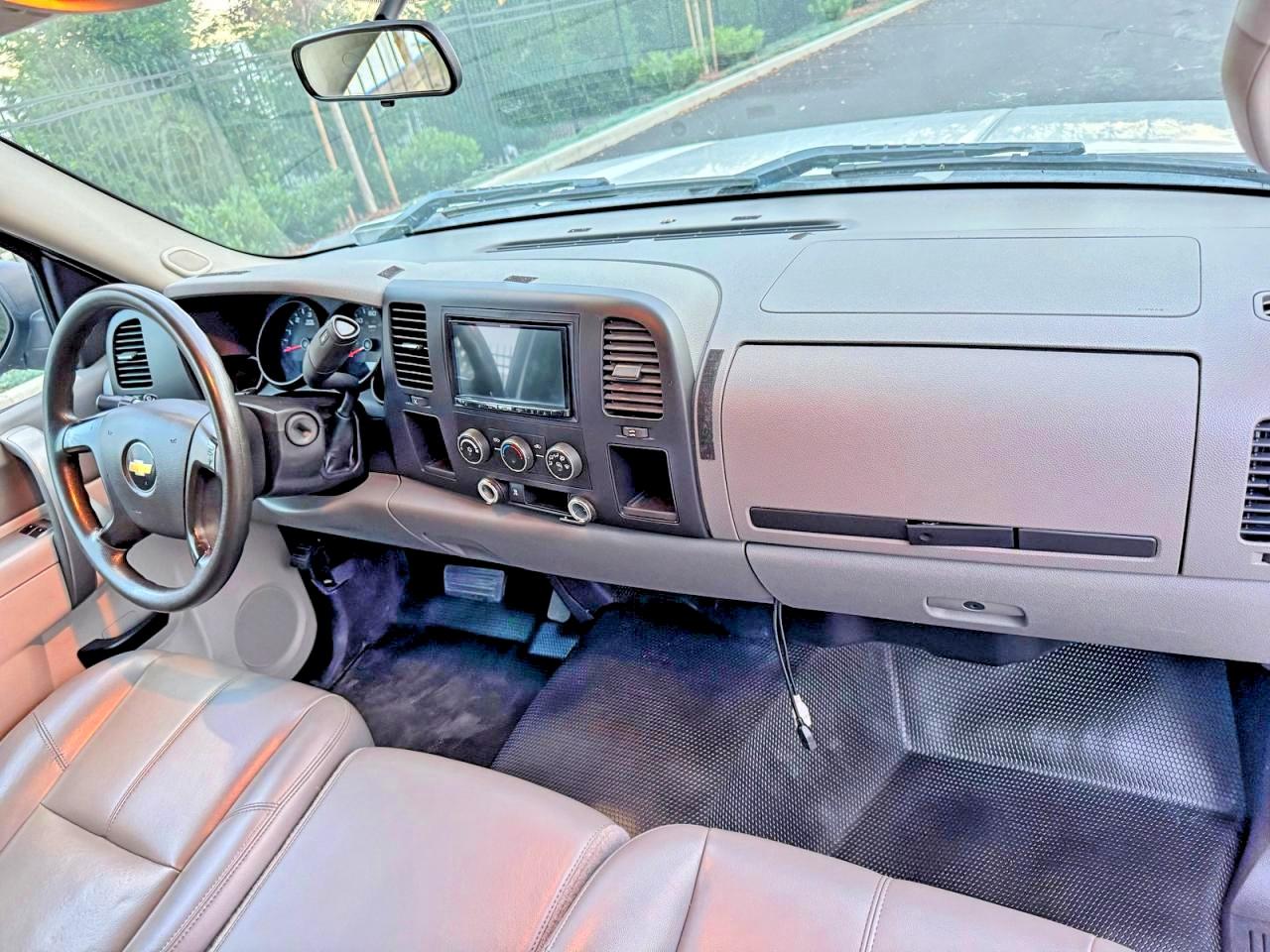 Chevrolet Silverado C1500