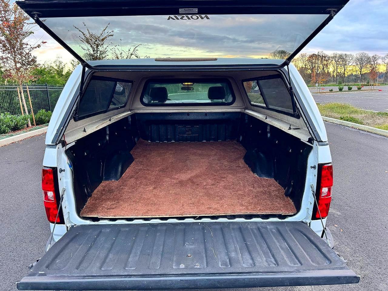 Chevrolet Silverado C1500