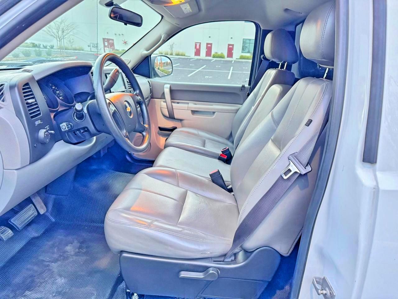 Chevrolet Silverado C1500