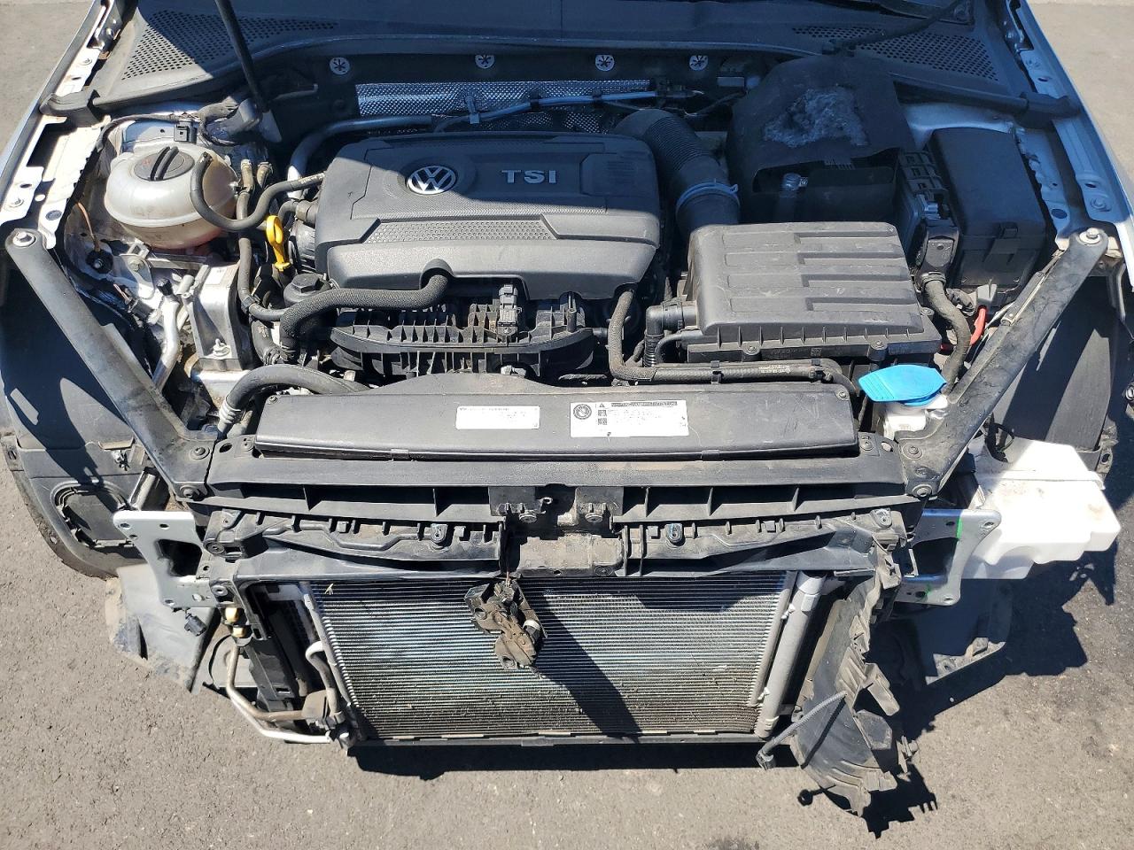 Volkswagen Golf S