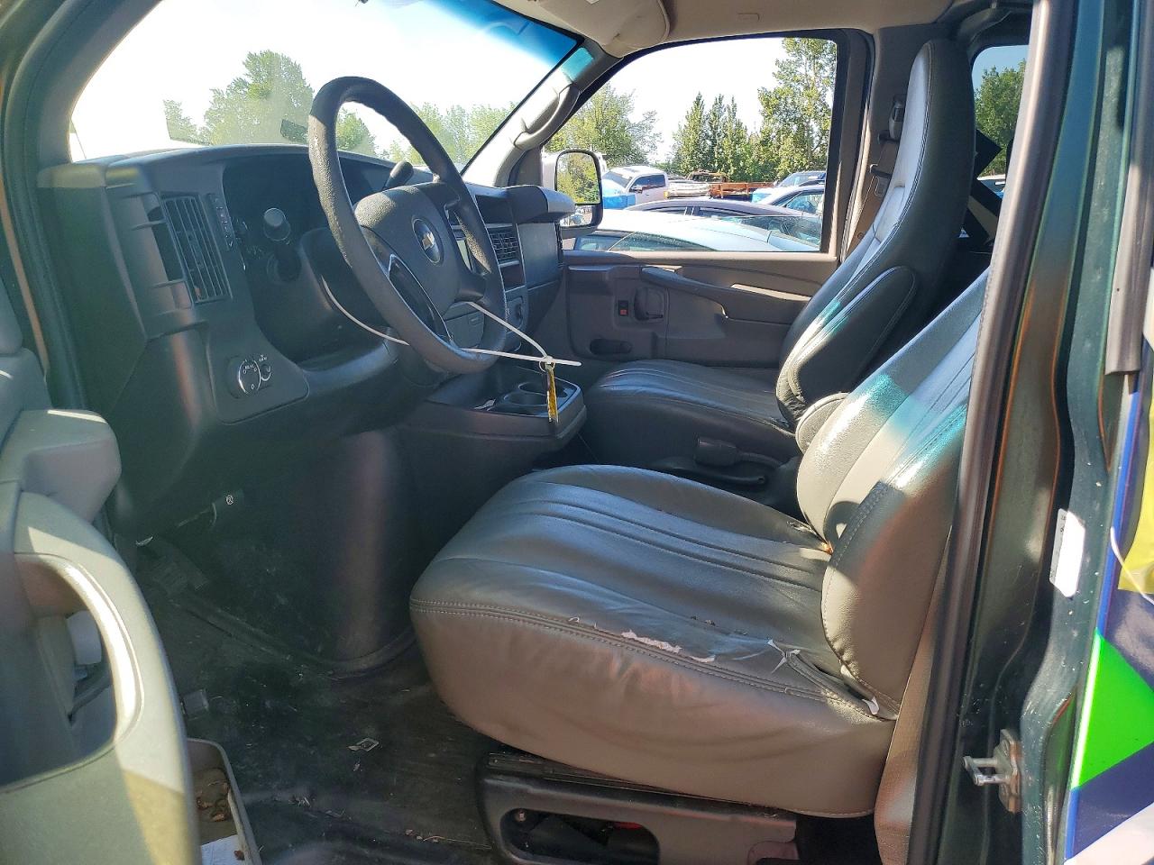 Chevrolet Express Ls