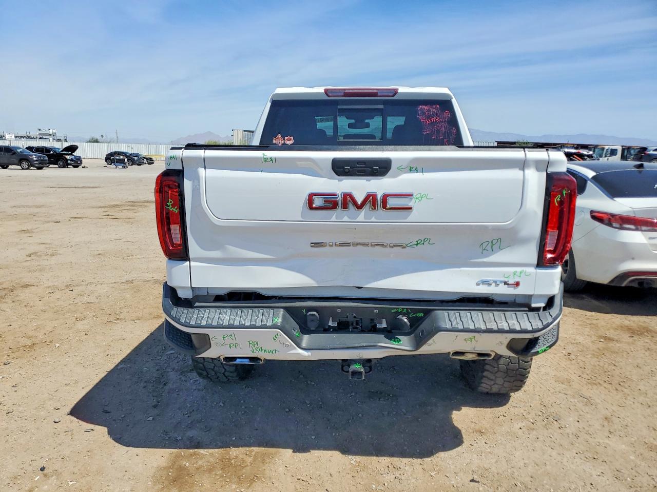 GMC Sierra K1500 At4