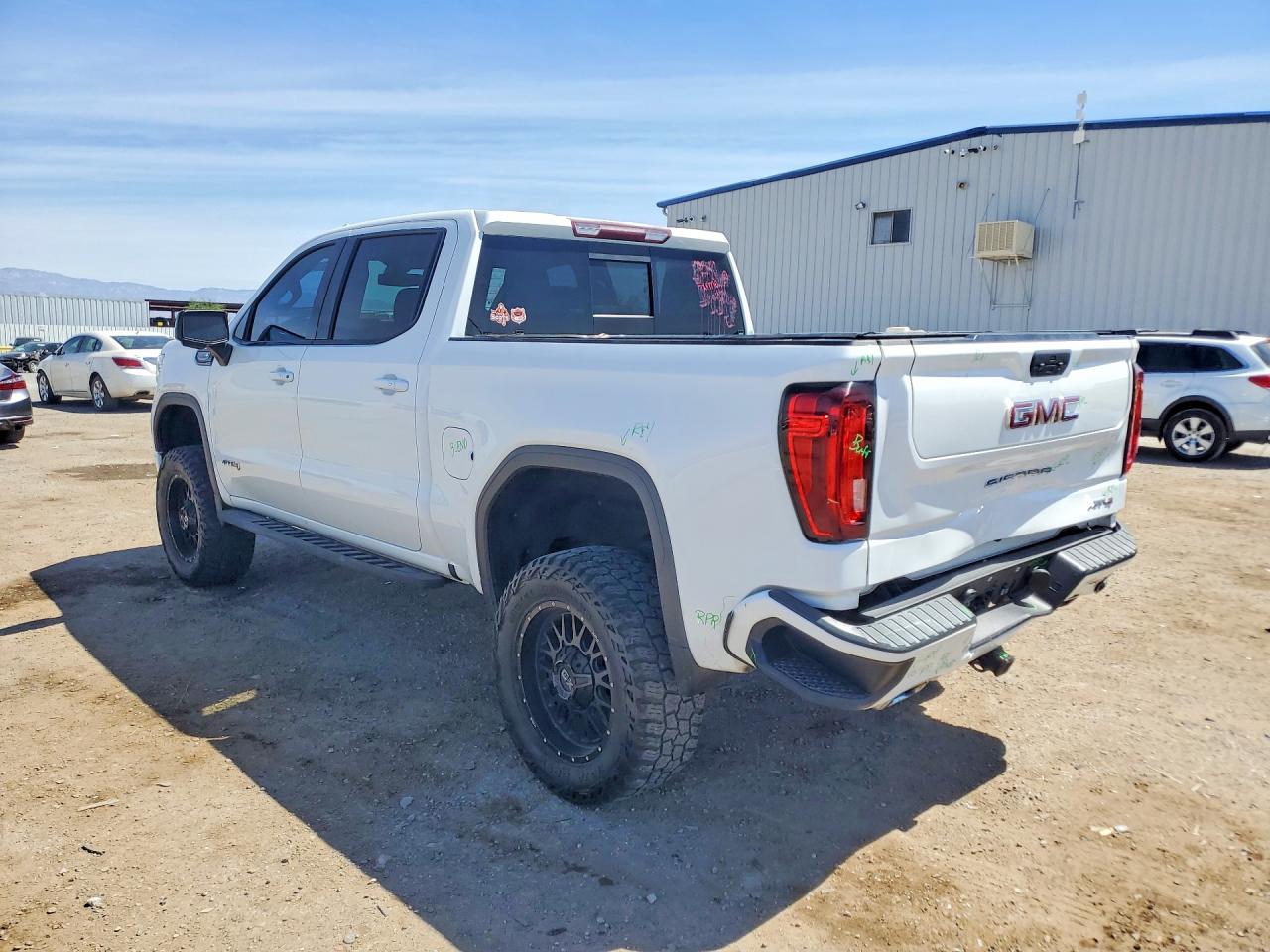 GMC Sierra K1500 At4