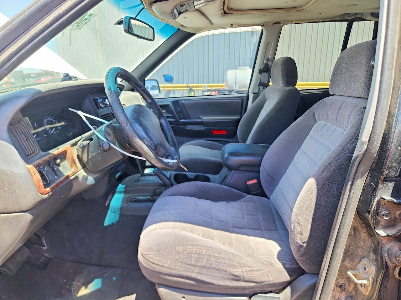 Jeep Cherokee Laredo