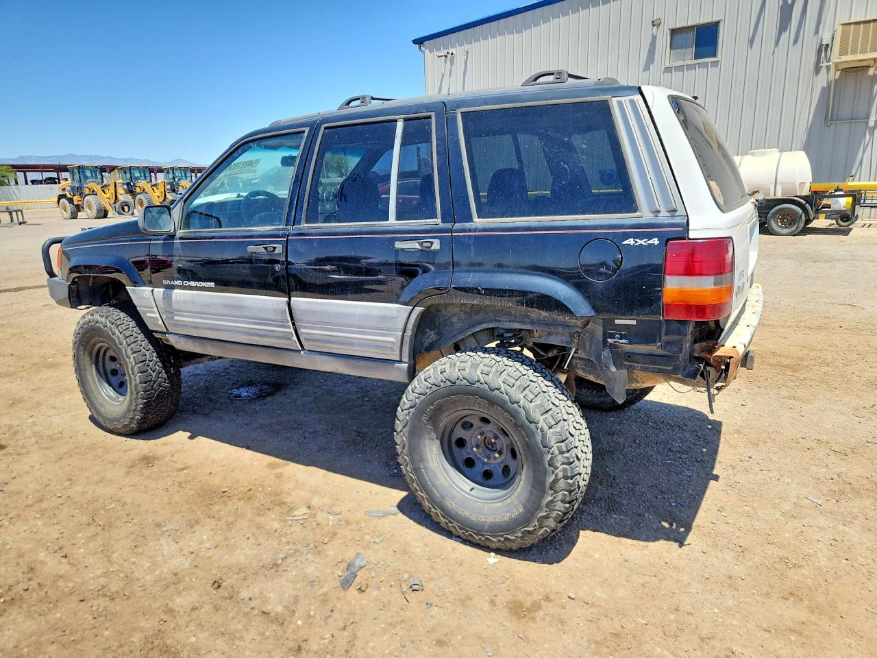 Jeep Cherokee Laredo
