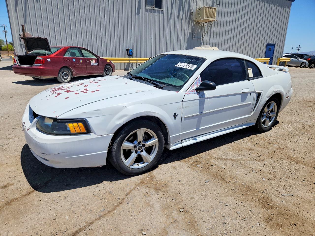 Salvage Ford Mustang Image