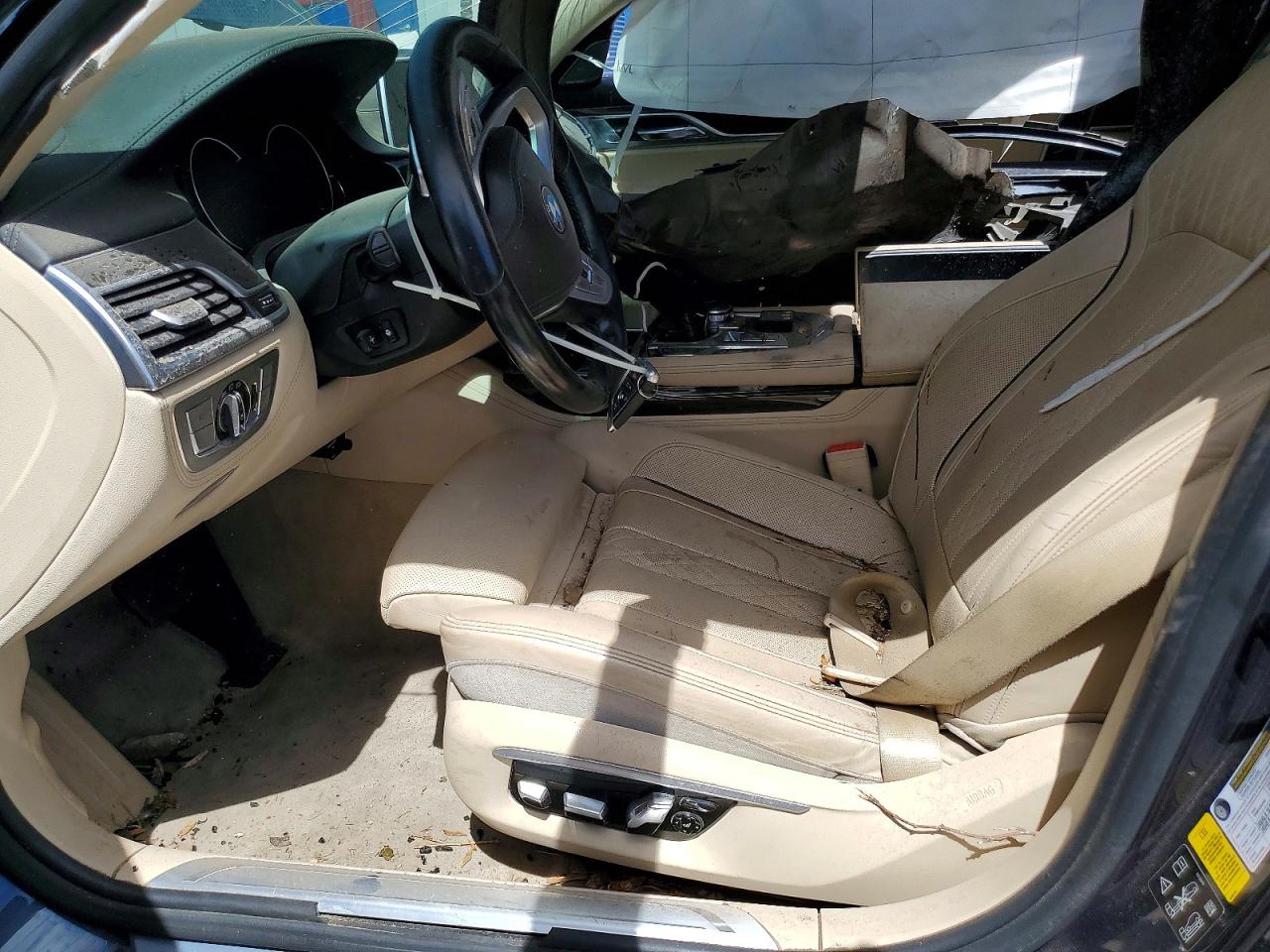 BMW 7 Series Xi
