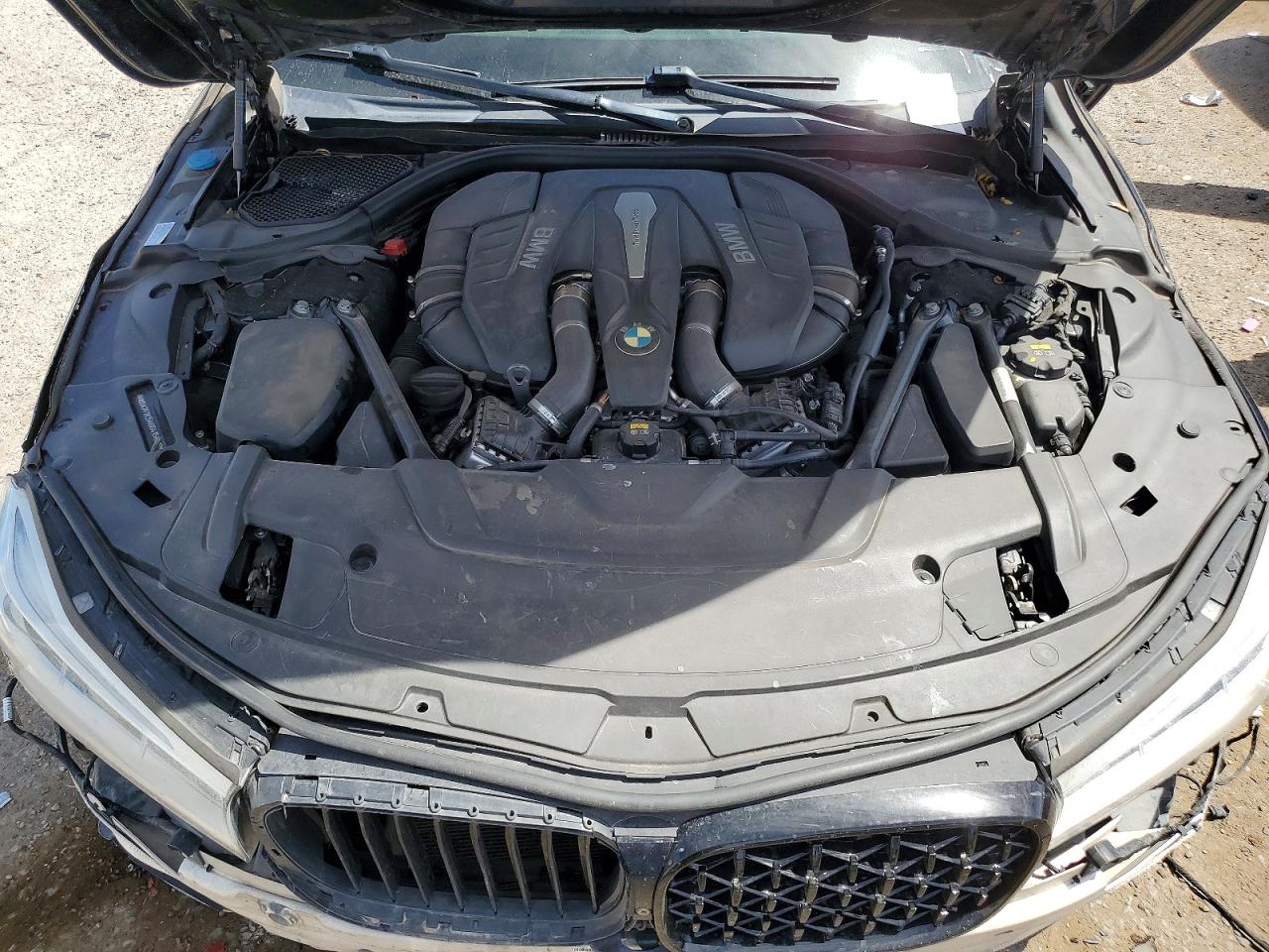 BMW 7 Series Xi