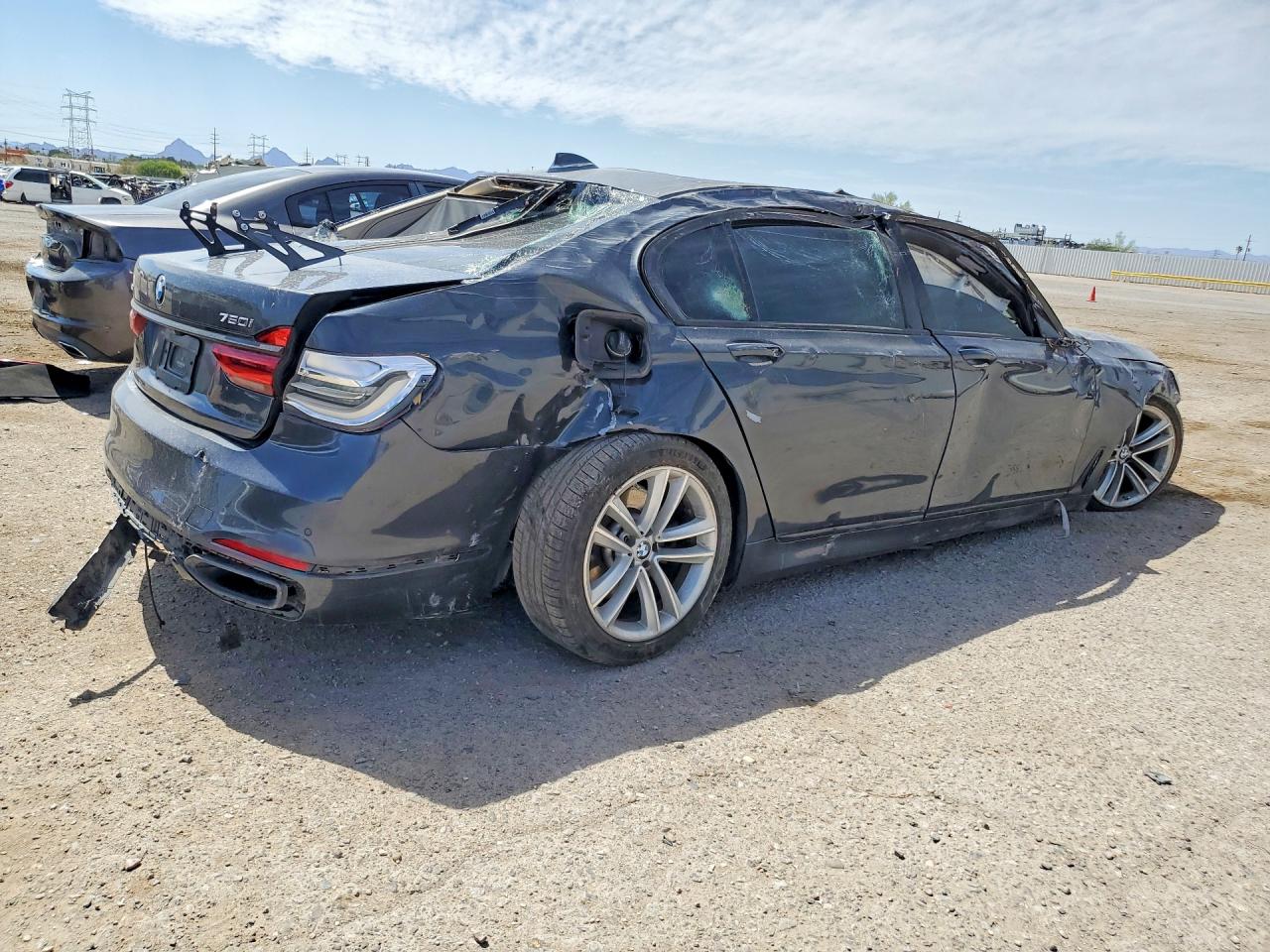 BMW 7 Series Xi