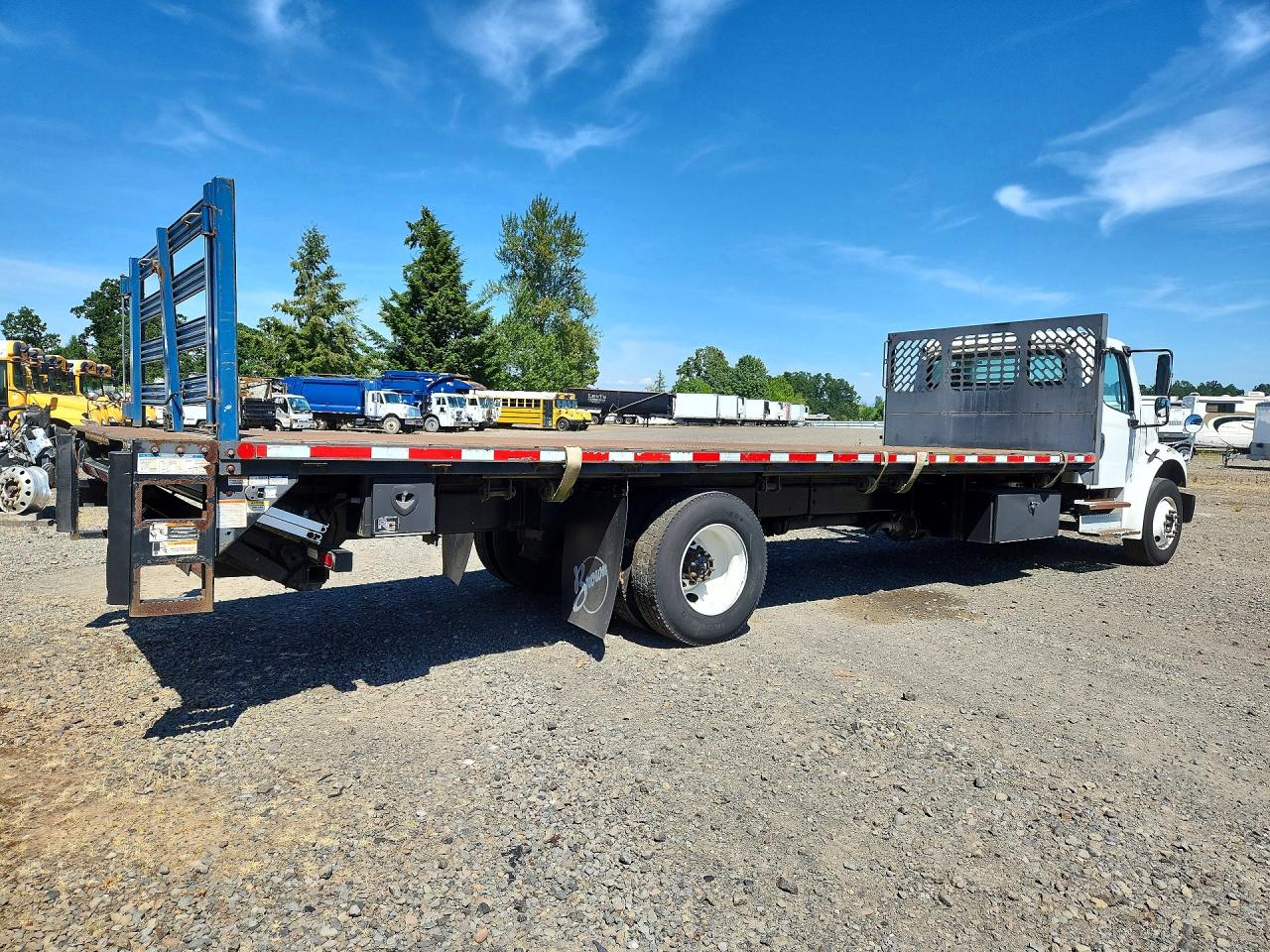 Freightliner M2 106 Medium Duty