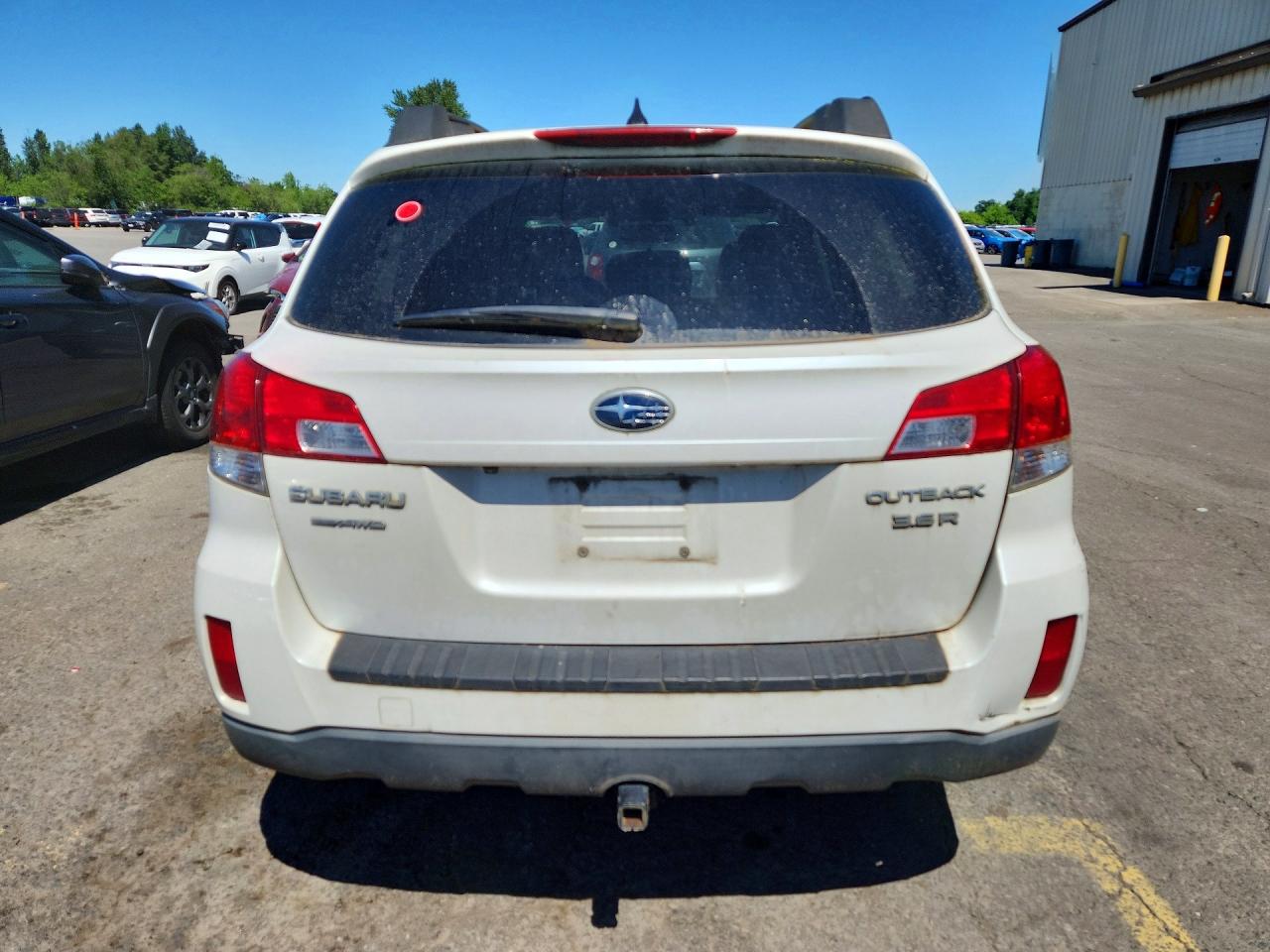 Subaru Outback 3.6r Limited