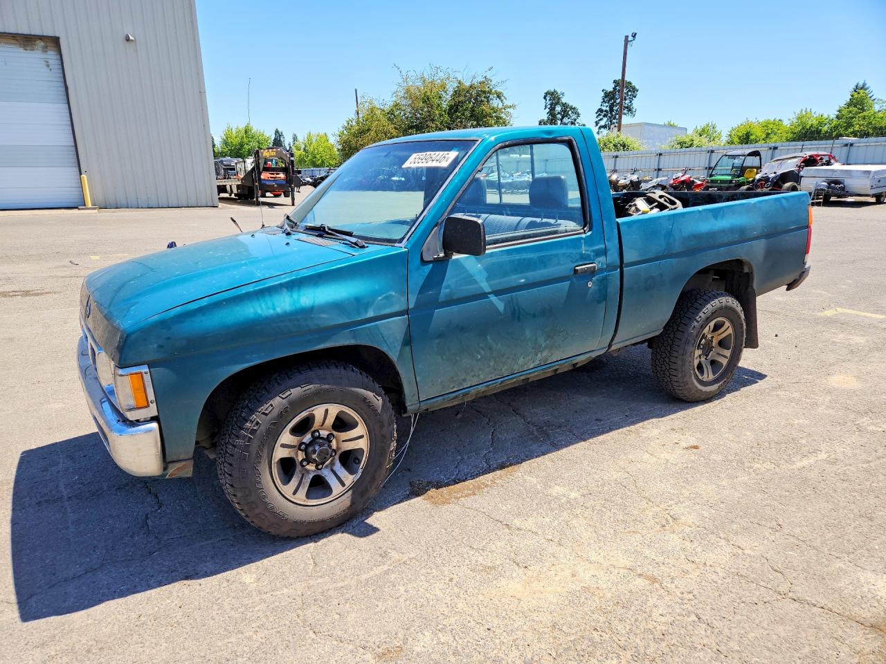 Salvage Nissan Navara Image