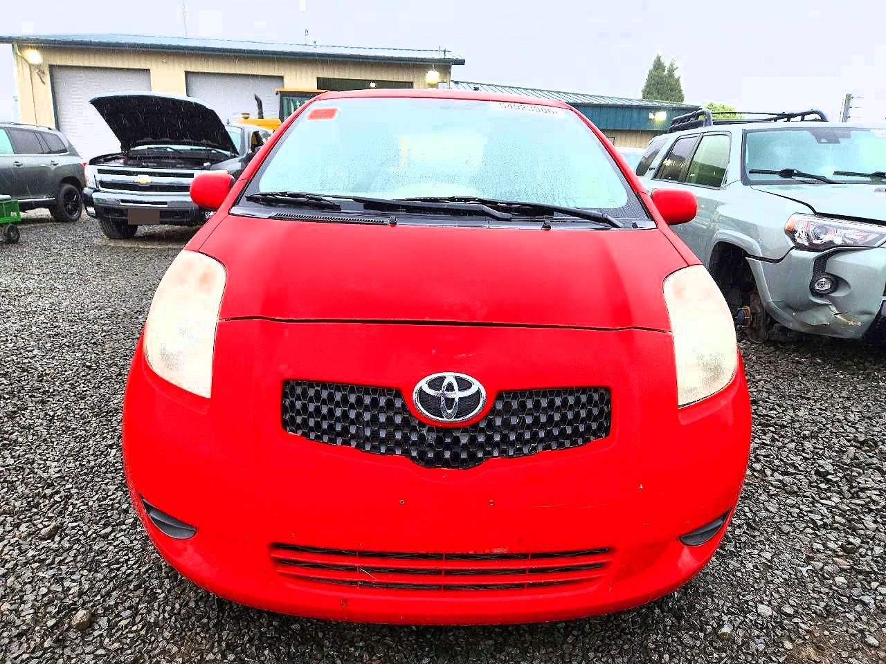 Toyota Yaris Base