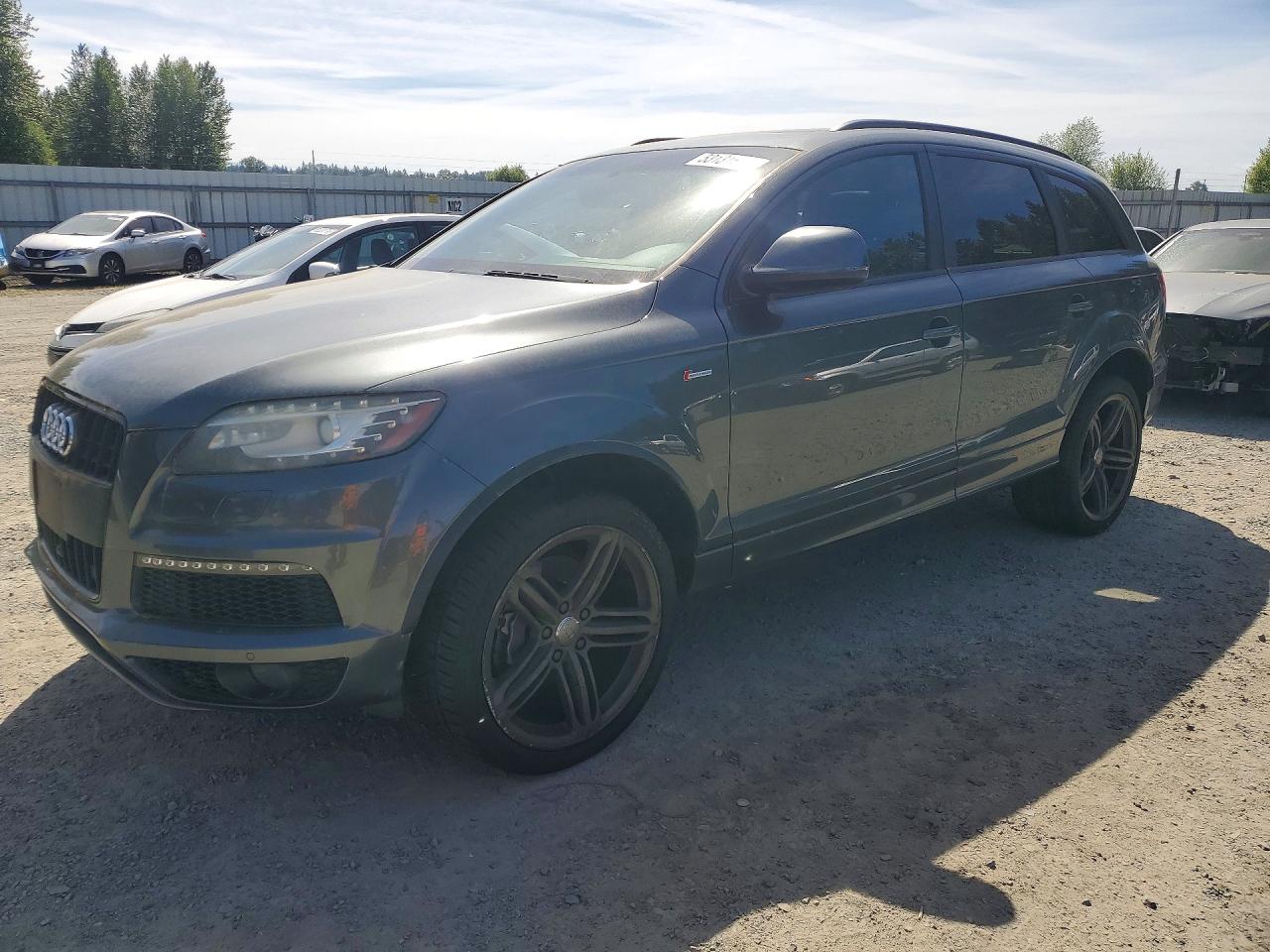 Salvage Audi Q7 Image