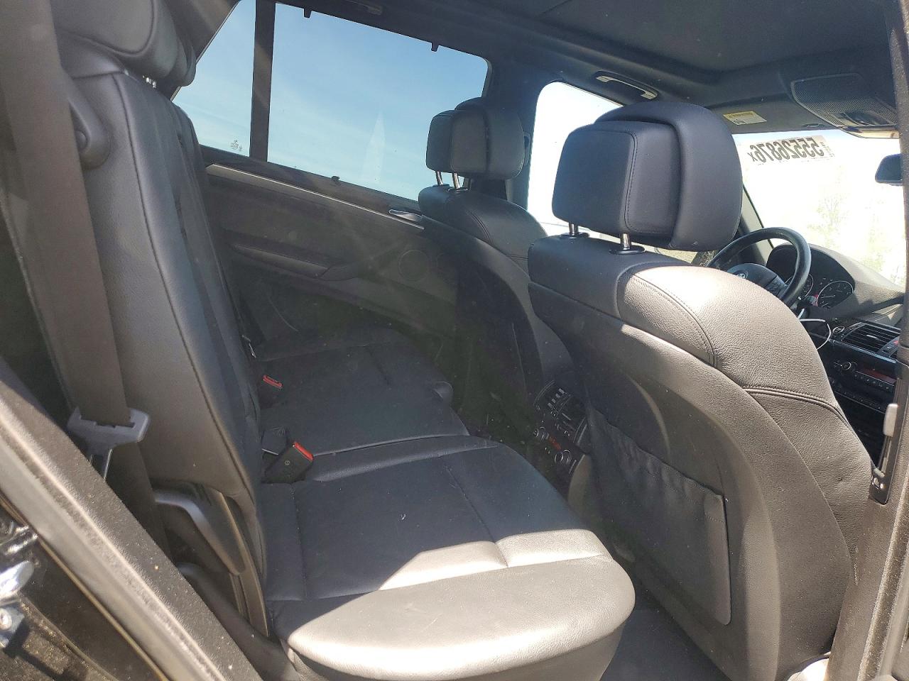 BMW X Series 4.8i