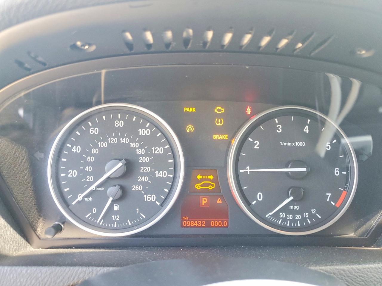 BMW X Series 4.8i