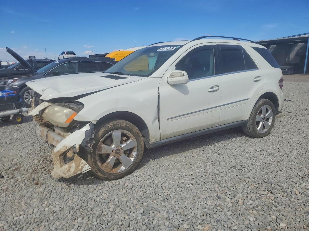 Salvage Mercedes-Benz M-Class Image